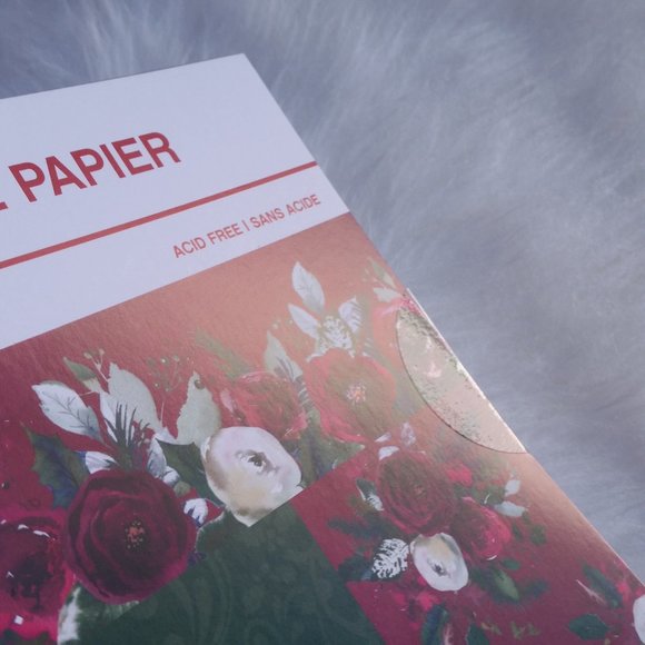 Last One! Festive Gilded Berry Paper Pad by Craft Smart - Picture 4 of 12